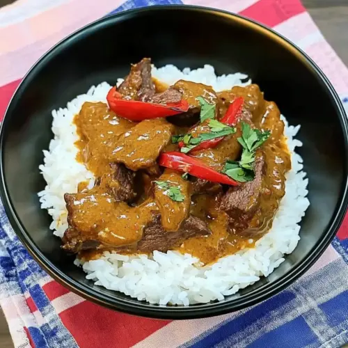 Slow Cooker Satay Beef